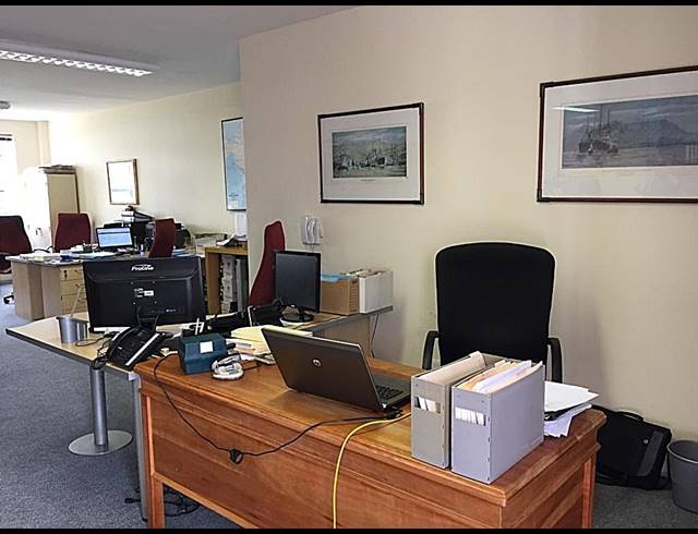 93M² OFFICE TO LET IN WESTLAKE